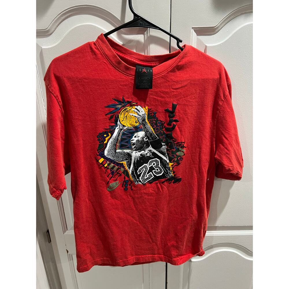 Vintage Nike Jordan T-Shirt Red S Michael Jordan #23 Graphic Tee 90s Style